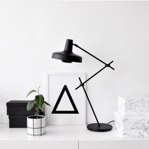 Arigato Desk Lamp AR-T Arigato Tafellamp by Grupaproducts