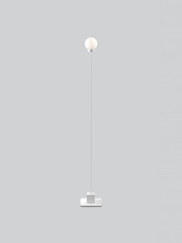 Snowball Vloerlamp By Trond Svendgård Nortern Lighting