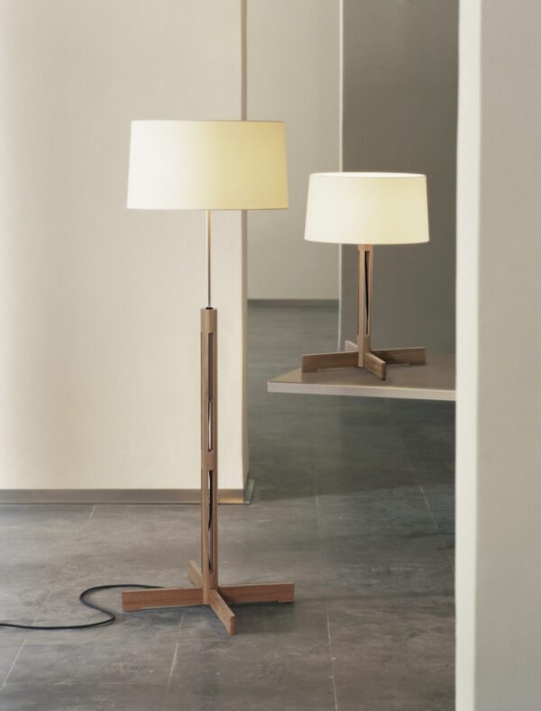 FAD Floor Lamp FAD Vloerlamp Design Miguel Mila voor Santa en Cole