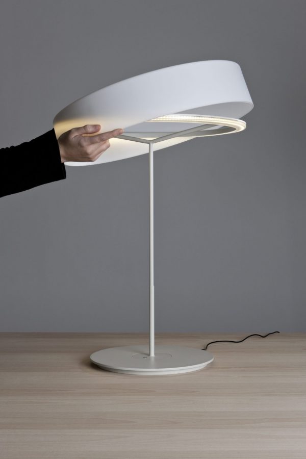 Sin Tafellamp Design Antoni Arola voor Santa en Cole
