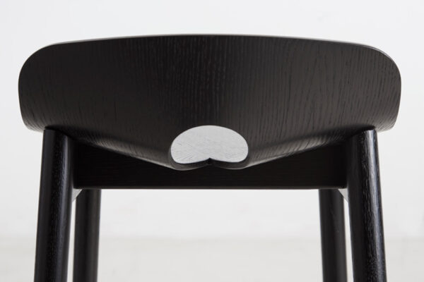 Mono Bar Stool Mono Bar Kruk Design Kasper Nyman voor Woud