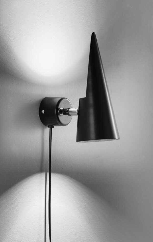 Pik Wall Light Pik Wandlamp Design Tell en Foghammer voor Bsweden