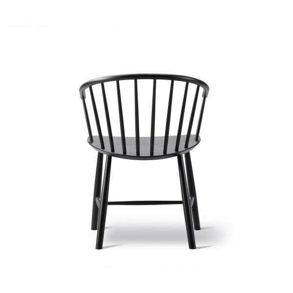 J64 Stoel J64 Chair Design Ejvind Johansson voor Fredericia