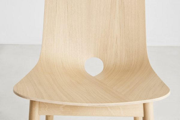 Mono Chair Mono stoel Design Kasper Nyman voor Woud