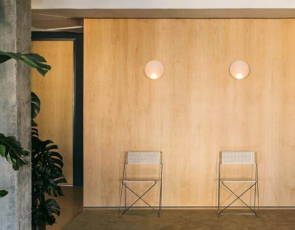 Musa Wall Light Musa Wandlamp by Note Design Studio Vibia