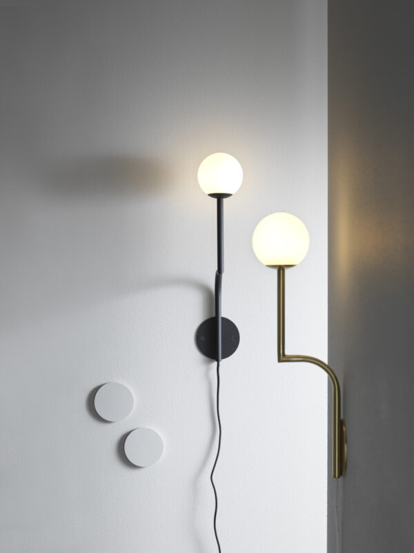 Mobil 46 Wall Lamp Mobil 46 Wandlamp Design Monika Mulder voor Pholc