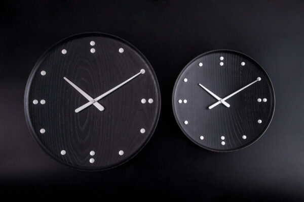 FJ Clock Black FJ Clock Zwart Design Finn Juhl door Architectmade