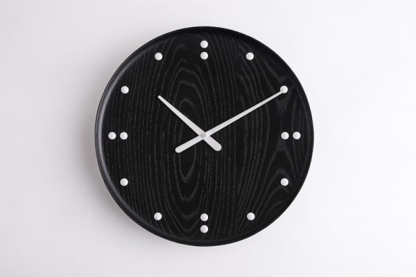 FJ Clock Black FJ Clock Zwart Design Finn Juhl door Architectmade