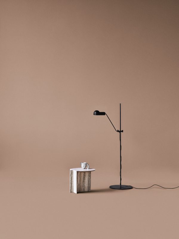 Domo Floor Lamp Domo Vloerlamp Design Joe Colombo door Karakter Copenhagen