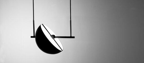 Trapeze pendant Trapeze lamp Design Jette Scheib voor Oblure