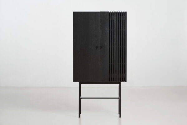 Array Highboard kast Design by Says Who voor Woud