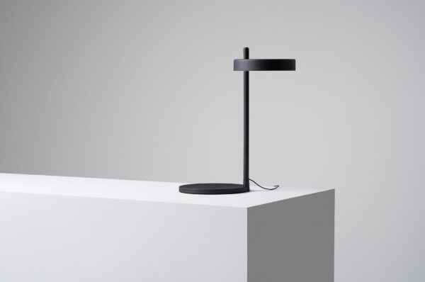 W182 Pastille Burolamp W182 Desk Lamp Design Sam Hecht en Kim Colin voor Wastberg