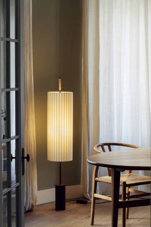 Dórica Lamp Design Miralbell en Raventós voor Santa Cole