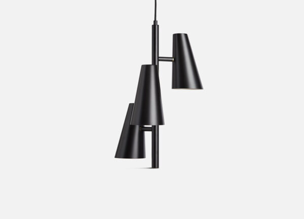 Cono Kroonluchter Hanglamp 3 kappen Cono Pendant light Design Benny Frandsen voor Woud