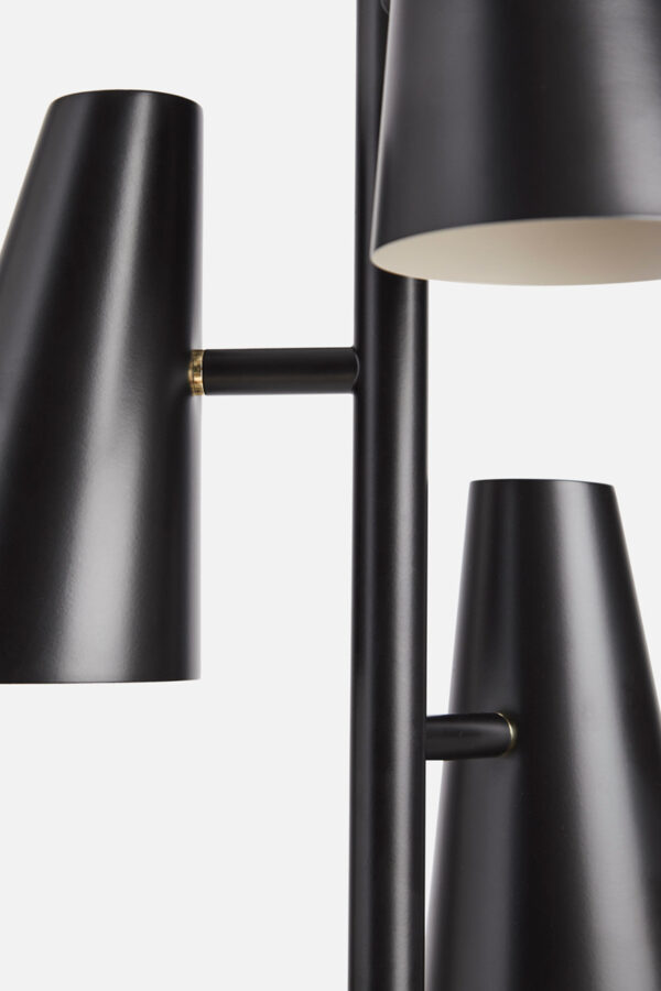 Cono Kroonluchter Hanglamp 3 kappen Cono Pendant light Design Benny Frandsen voor Woud