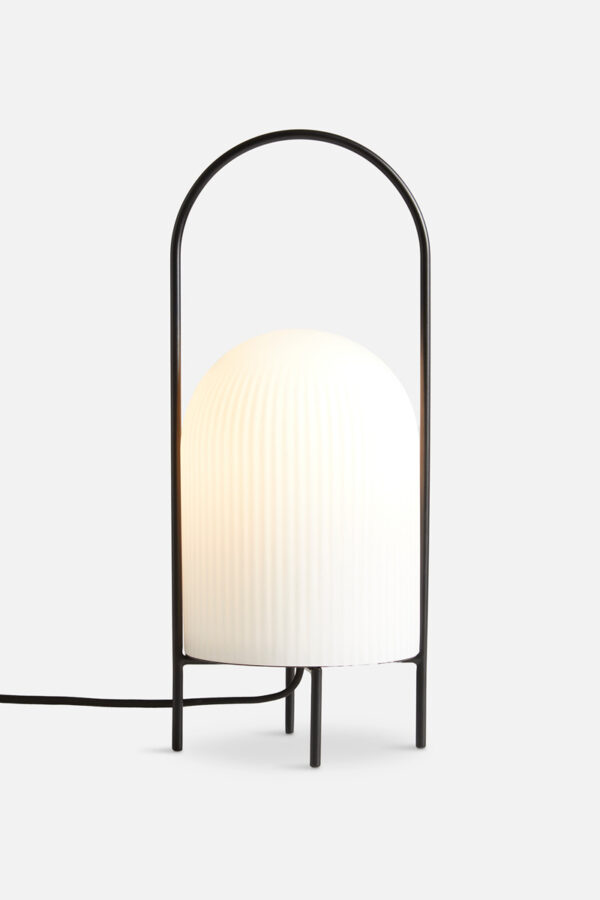 Ghost lamp design Studio Kowalewski voor Woud