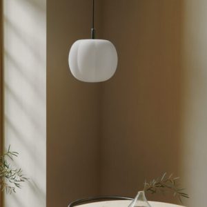 Pepo lamp design Nina Bruun voor Made by Hand