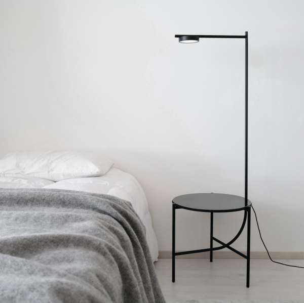 Igram vloerlamp en bijzettafel design Grupa