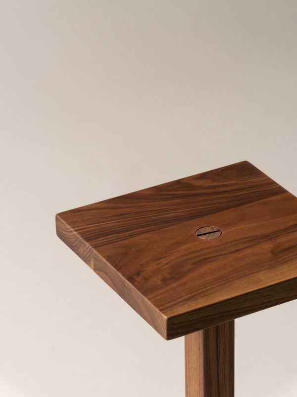 Peana Molina Tafel Design Jaume Sans door Santa Cole