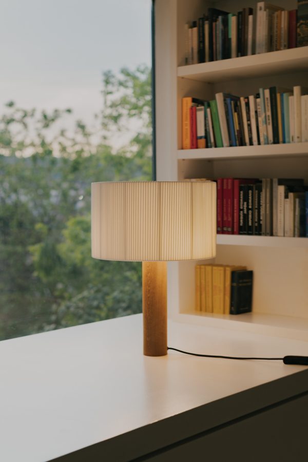 Moragas lamp Design Antoni de Moragas Gallissà door Santa Cole