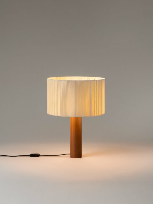 Moragas lamp Design Antoni de Moragas Gallissà door Santa Cole