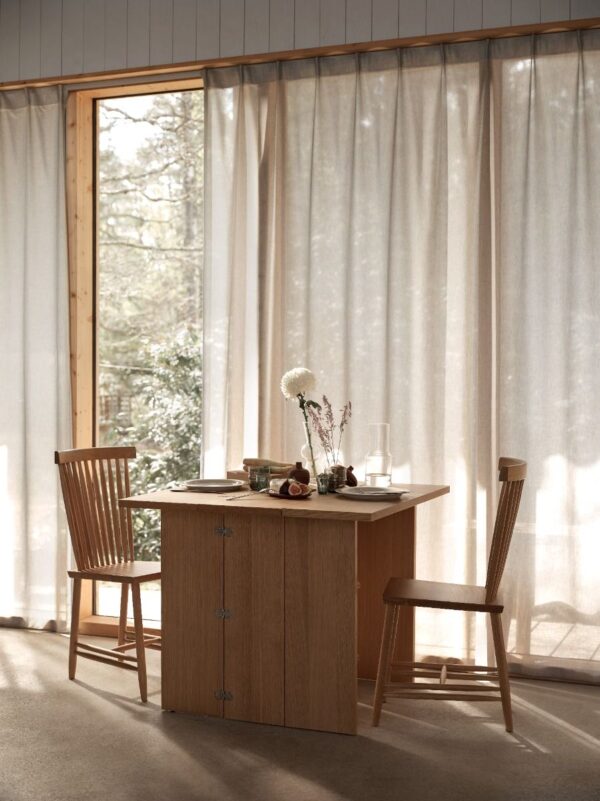 Flip Table XS design Jesper Stahl voor Design House Stockholm Smukdesign